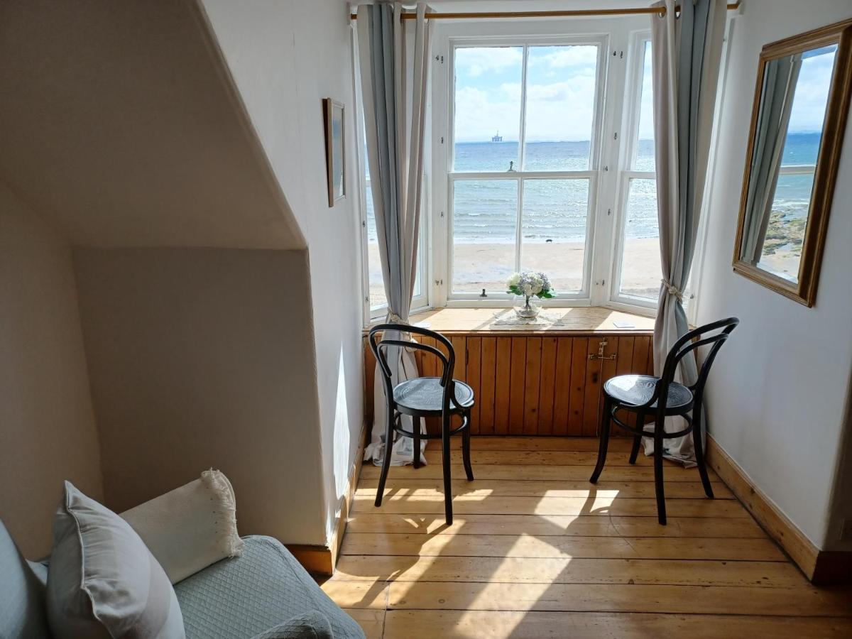 Beachhaven116 Lovely Beachside House ローワー・ラーゴ エクステリア 写真